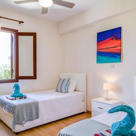 Charming Pz12 - Lefkara, Aphrodite Hills * Kouklia