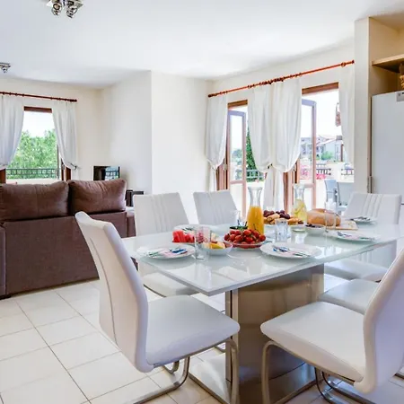 Charming Pz12 - Lefkara, Aphrodite Hills Kouklia