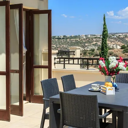 Charming Pz12 - Lefkara, Aphrodite Hills Kouklia