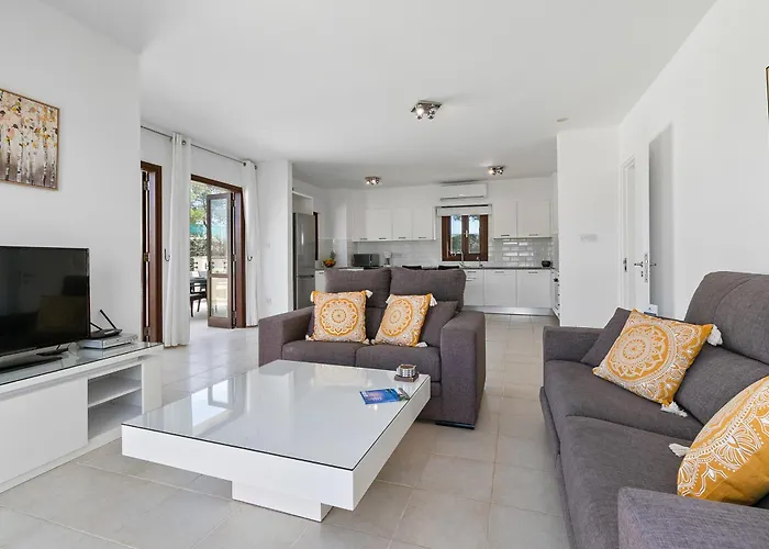 Charming Pz12 - Lefkara, Aphrodite Hills Apartament